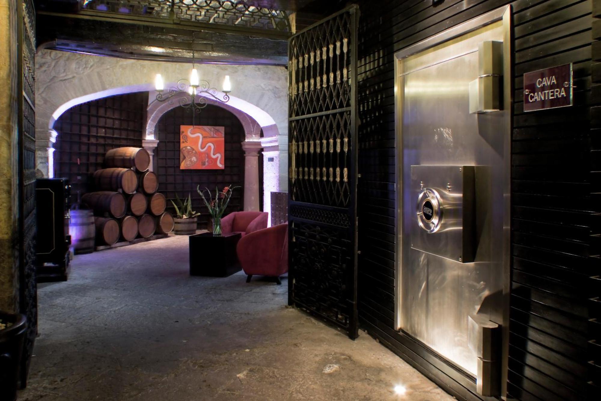 Cantera 10 Hotel Boutique Морелия Экстерьер фото