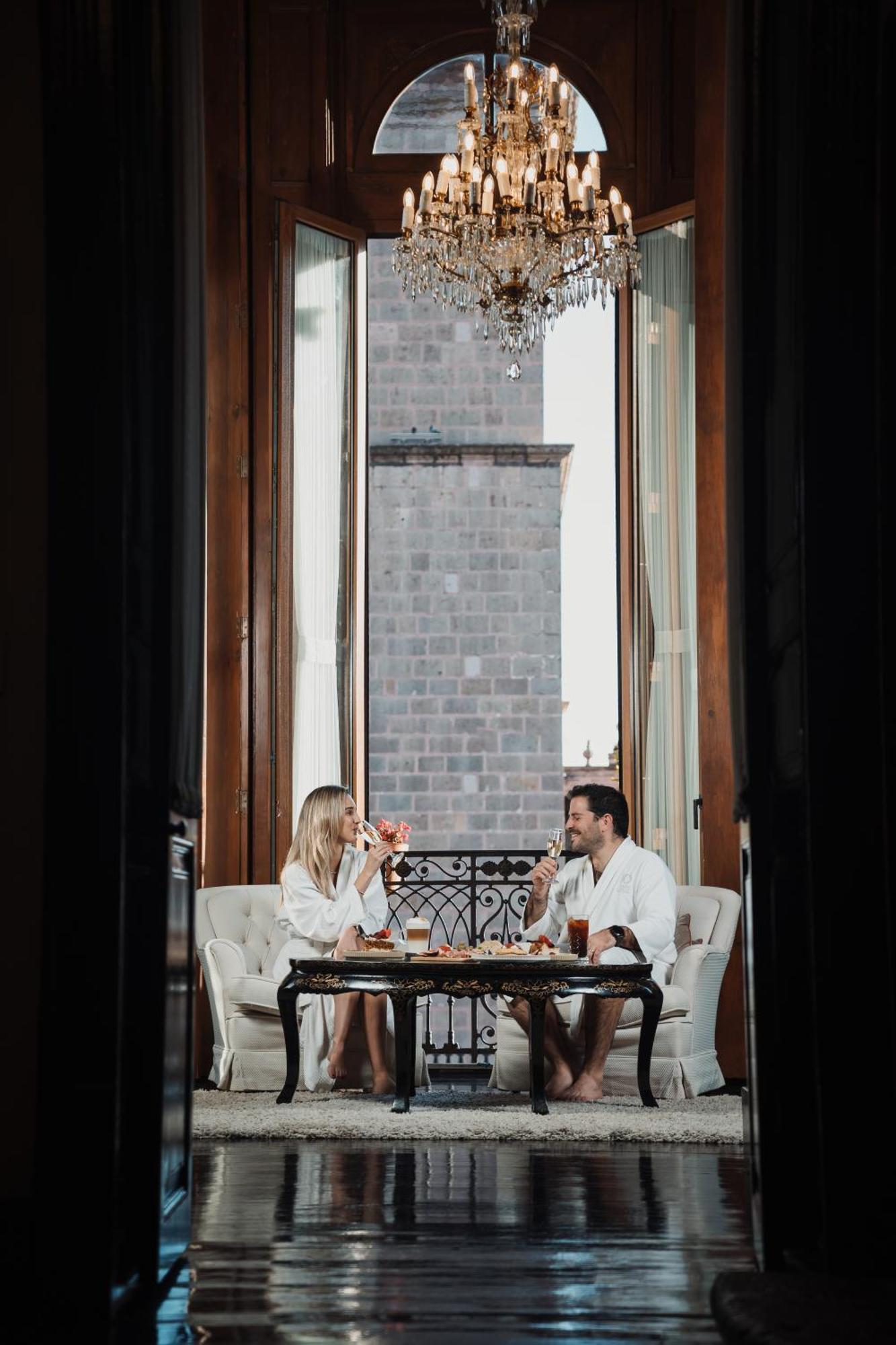 Cantera 10 Hotel Boutique Морелия Экстерьер фото